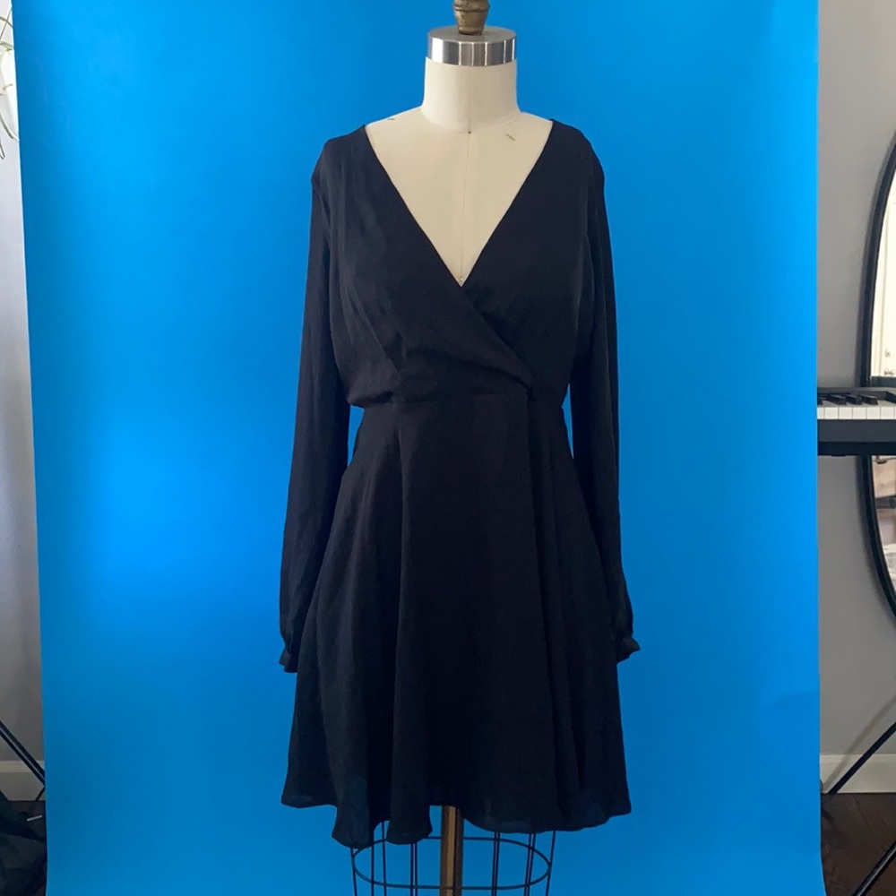 Black long sleeve v neck dress